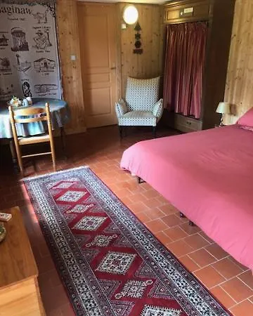 Bed & Breakfast Manoir Du Val Harangt