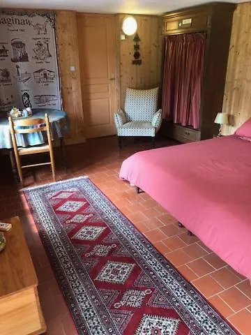 Bed & Breakfast Manoir Du Val Harangt