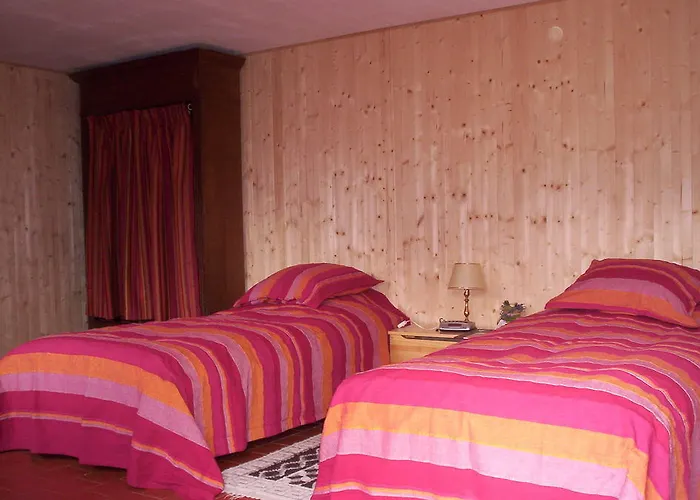 Bed & Breakfast Manoir Du Val Harangt 3*